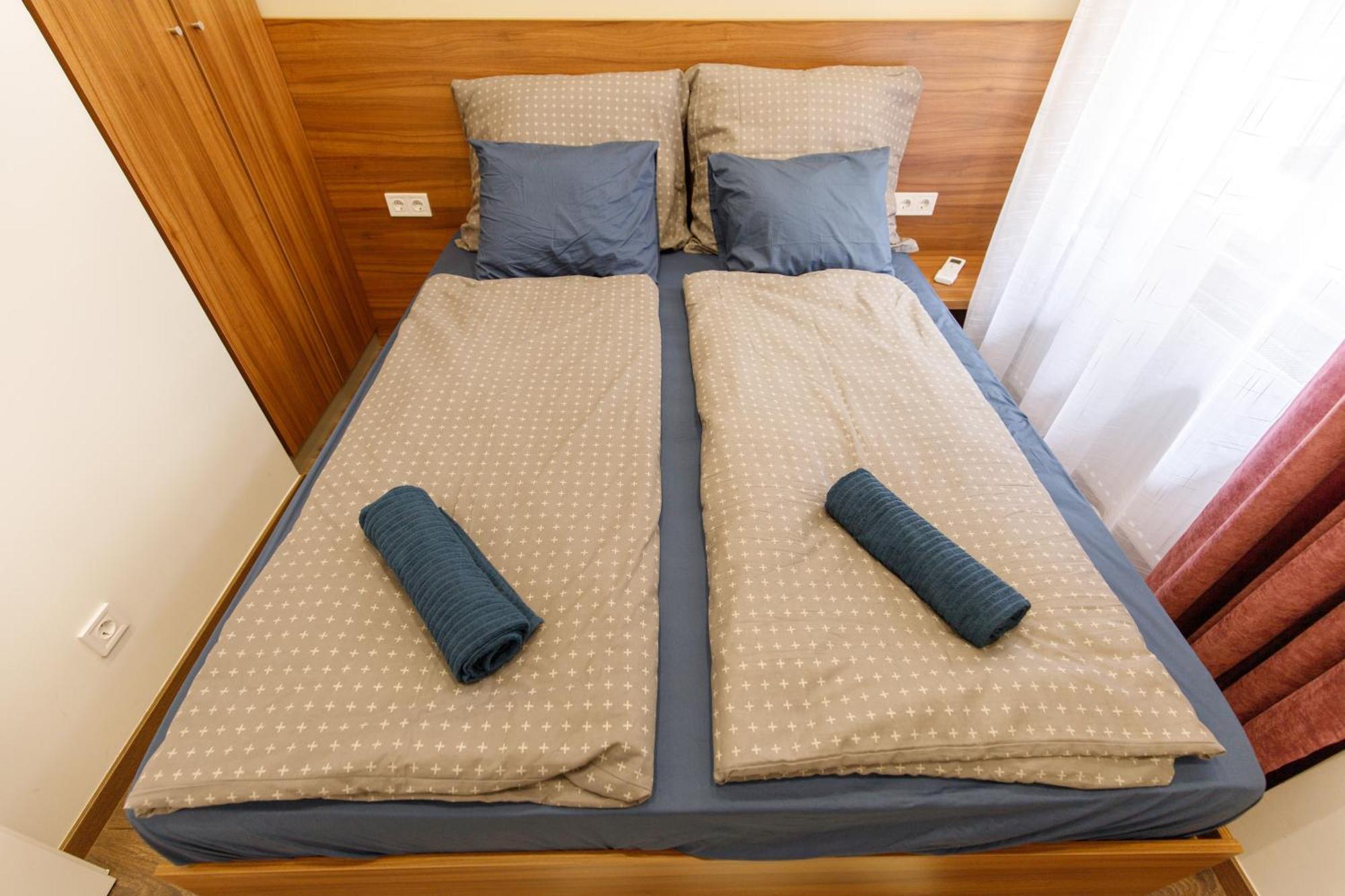 Central City Apt In The Jewish Quarter With Free Parking Будапеща Екстериор снимка